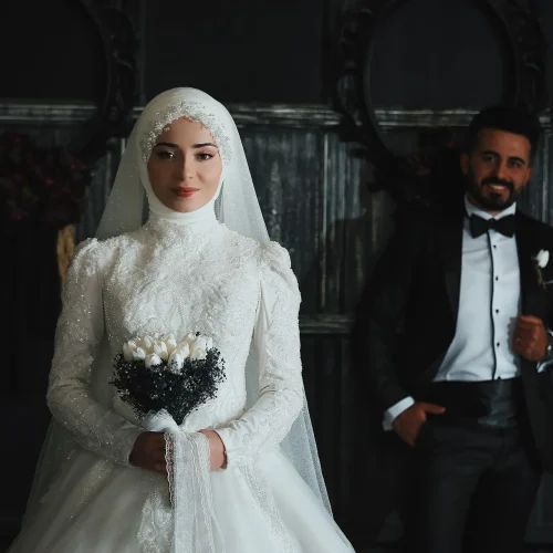 bride-8353555_1920