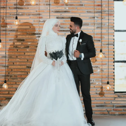 couple-8367708_1920